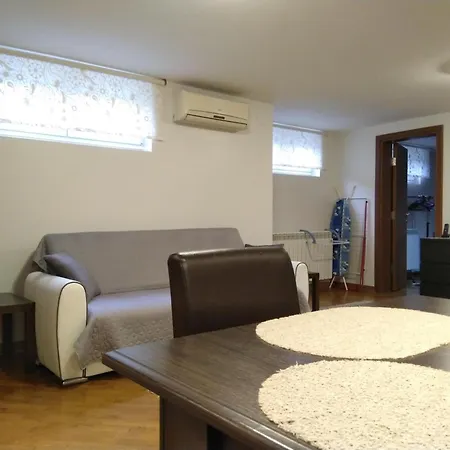 Διαμέρισμα Laguna Βελιγράδι